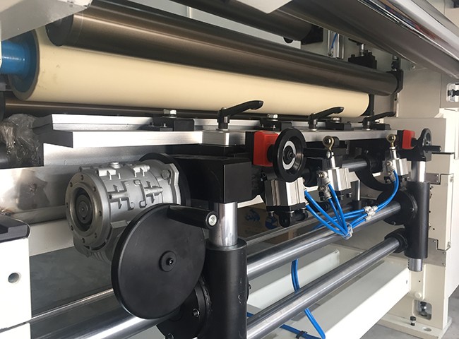 微凹版涂布機行產涂布的工藝及應用